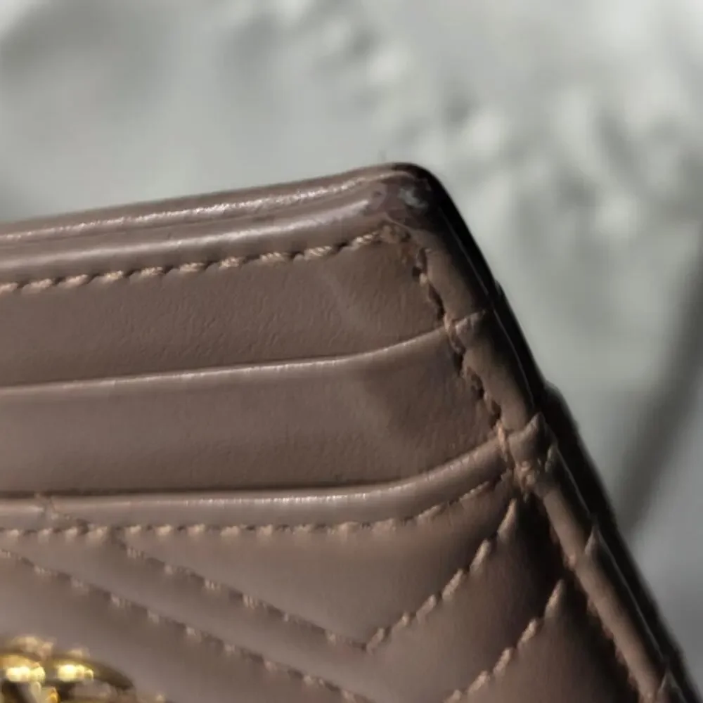 Gucci GG Marmont Taupe Chevron Leather Credit Card Holder Wallet, Dust Bag & Box - Picture 11 of 16